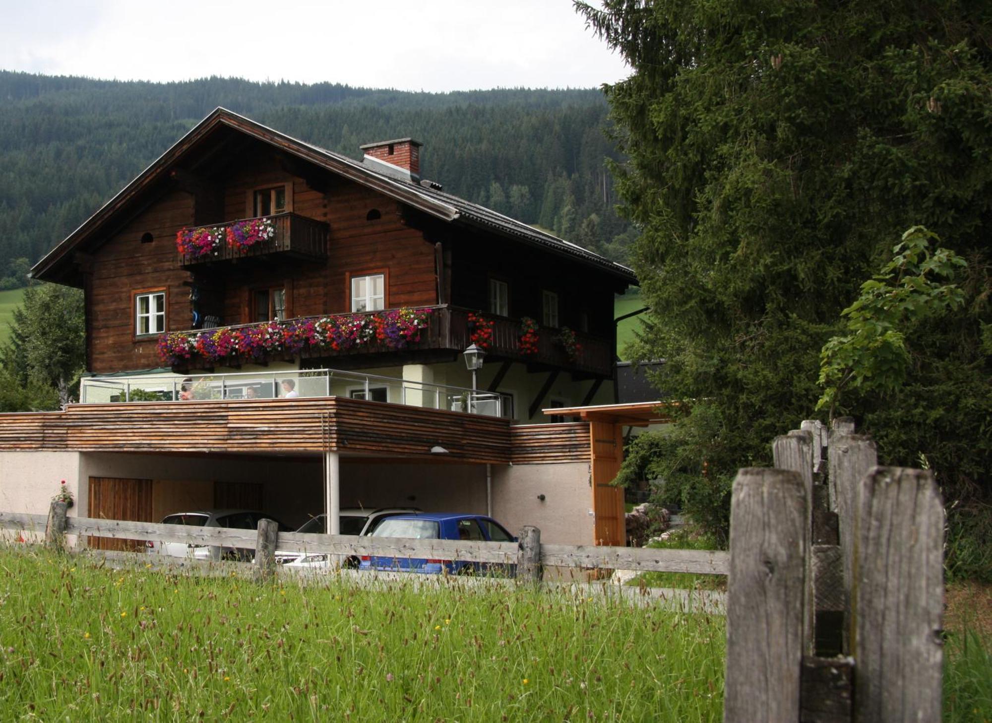 Landhaus Mooslechner Radstadt Exterior photo
